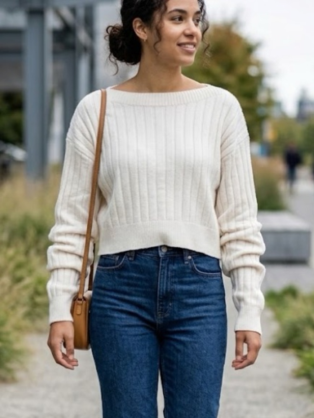 Joe Fresh Off-White Wide Ribbed Boat Neck Cropped Sweater Long Sleeves - Large